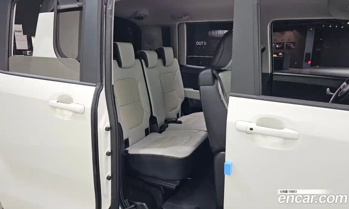Kia Ray 2022 1.0 автомат (гидро), фото 16