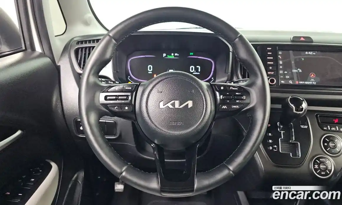 Kia Ray 2022 1.0 автомат (гидро), фото 20