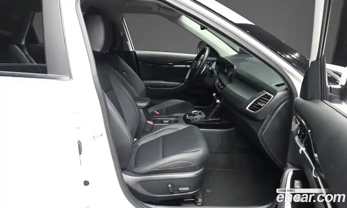 Kia Seltos 2024 1.6 автомат (гидро), фото 11