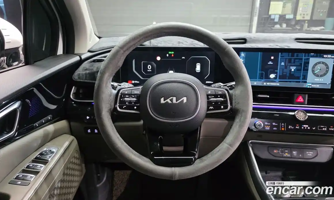 Kia Carnival 2024 2.2 автомат (гидро), фото 12