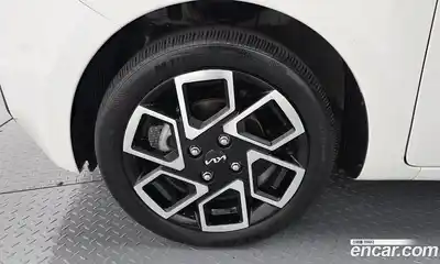 Kia Ray 2024 1.0 автомат (гидро), миниатюра 5