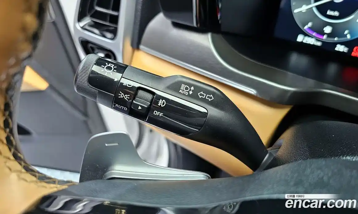 Kia Sorento 2022 2.5 автомат (гидро), фото 24