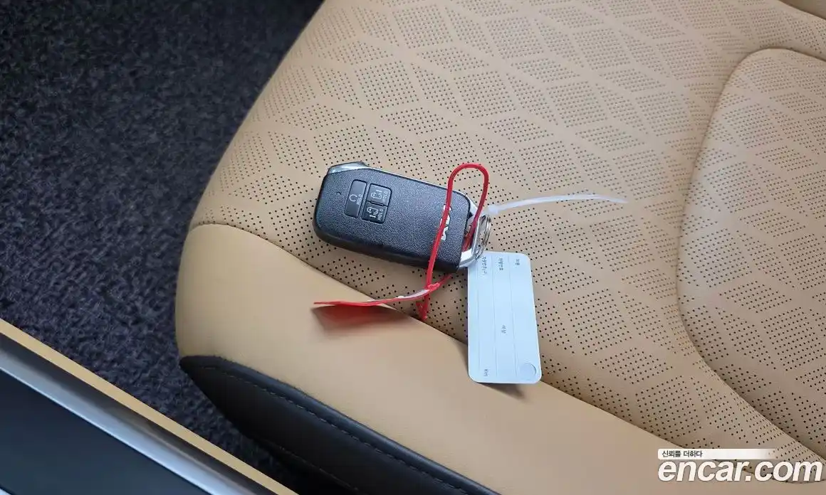 Kia Carnival 2022 3.5 автомат (гидро), фото 18