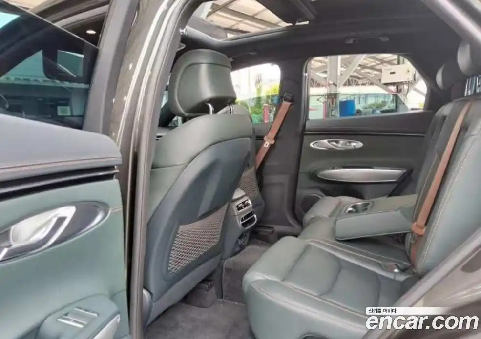 Genesis GV70 2023 2.5 автомат (гидро), фото 11
