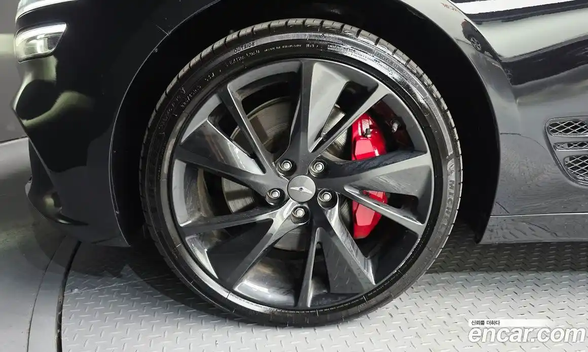 Genesis G70 2023 3.3 автомат (гидро), фото 5