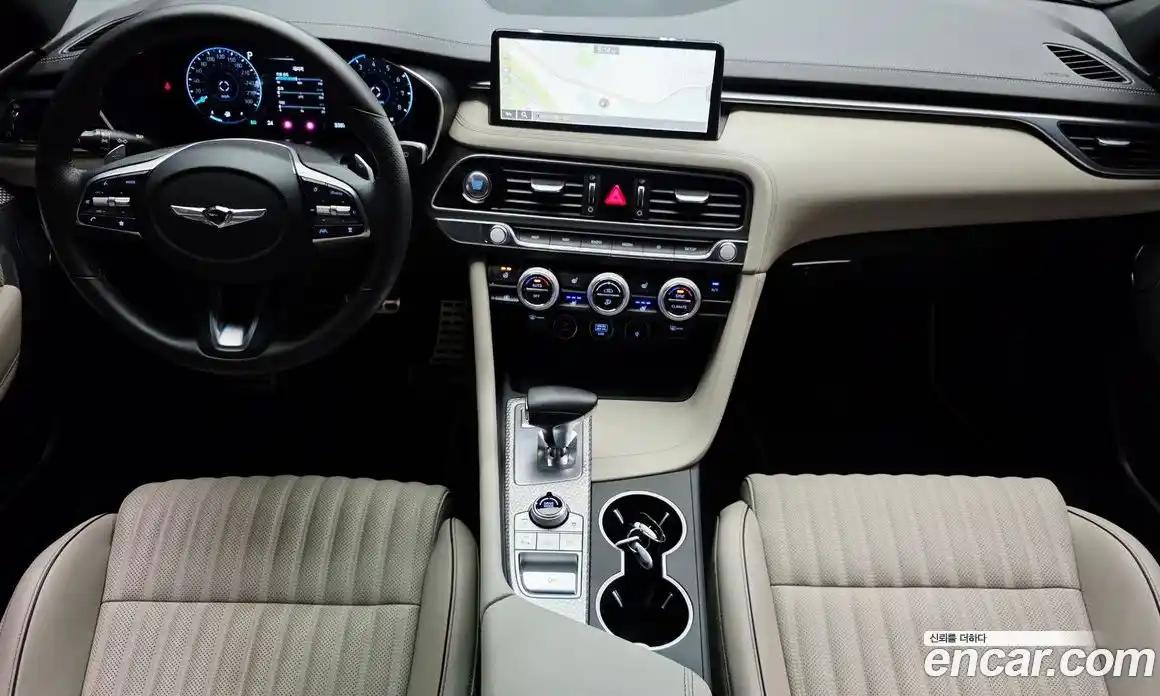 Genesis G70 2023 3.3 автомат (гидро), фото 7