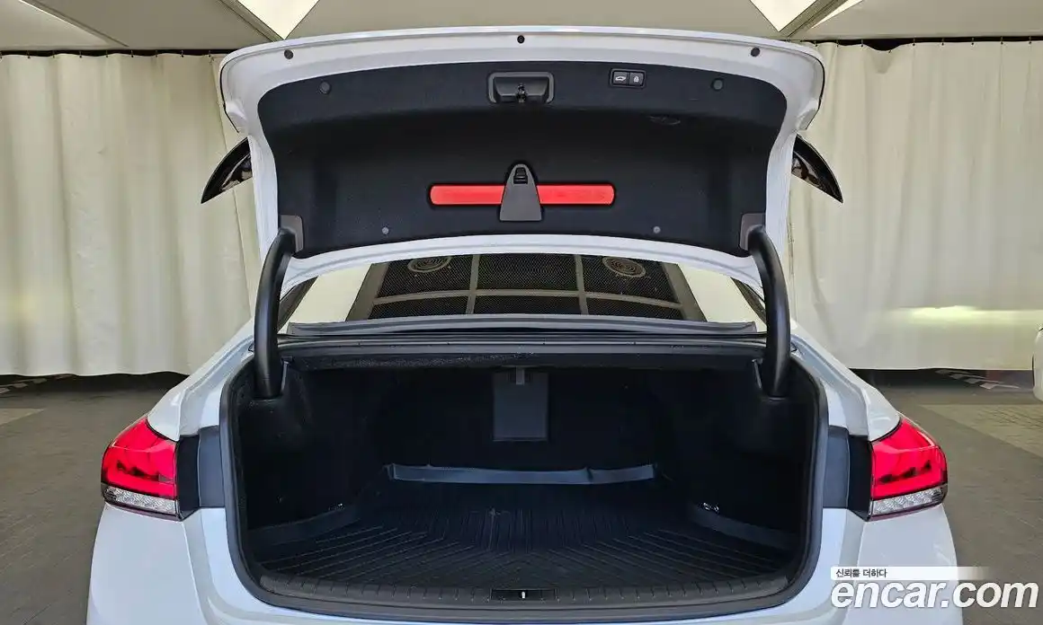Genesis G80 2017 3.3 автомат (гидро), фото 20