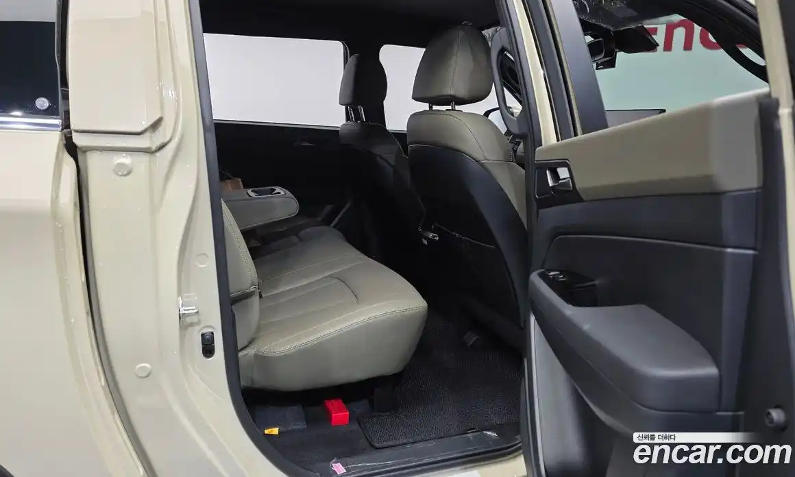 SsangYong Rexton 2025 2.2 автомат (гидро), фото 12
