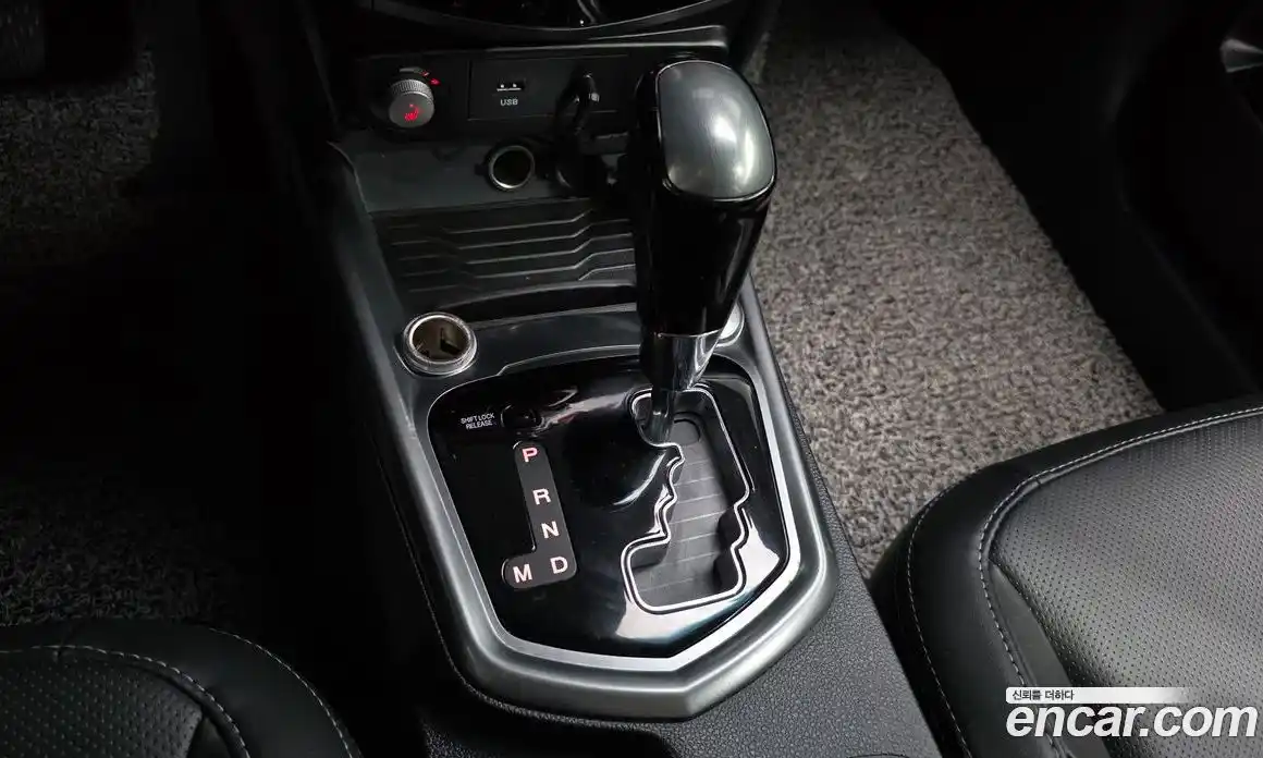 SsangYong TIBOLI 2018 1.6 автомат (гидро), фото 9