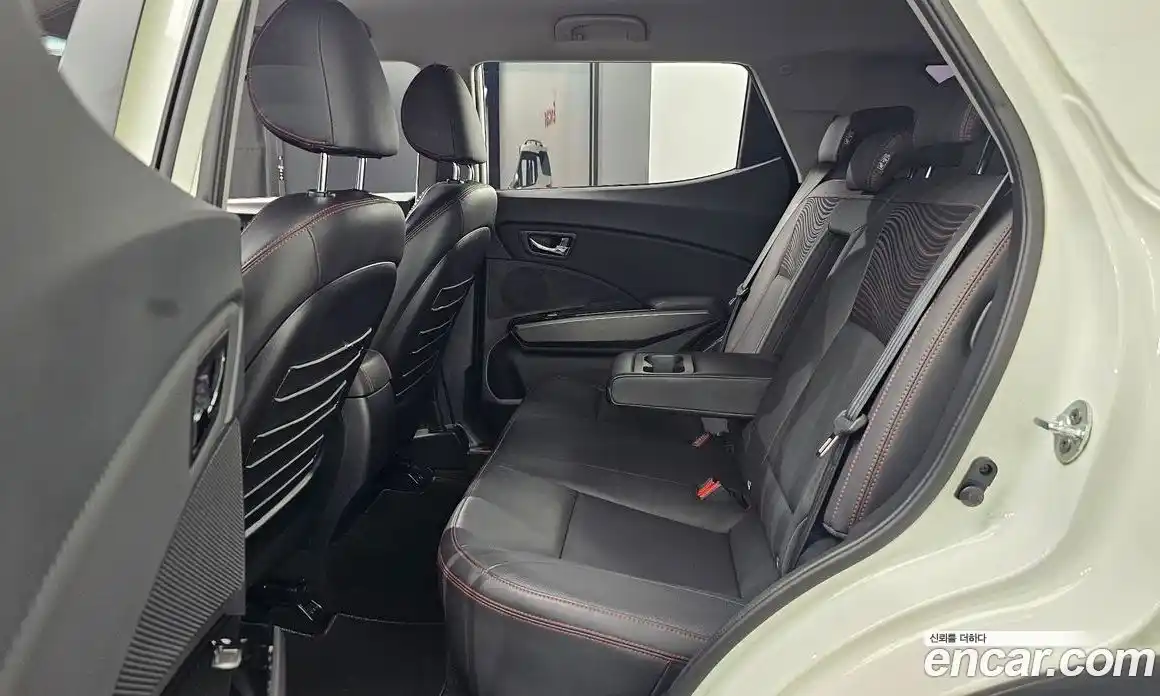 SsangYong TIBOLI 2019 1.6 автомат (гидро), фото 17