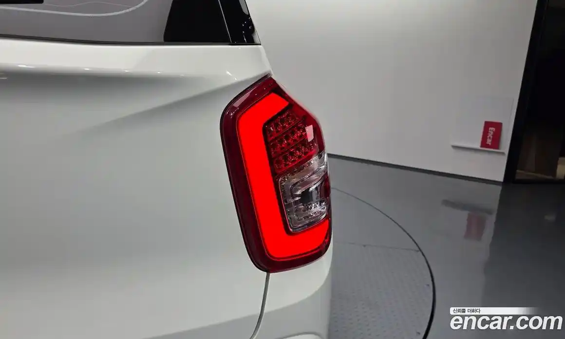 SsangYong TIBOLI 2019 1.6 автомат (гидро), фото 8