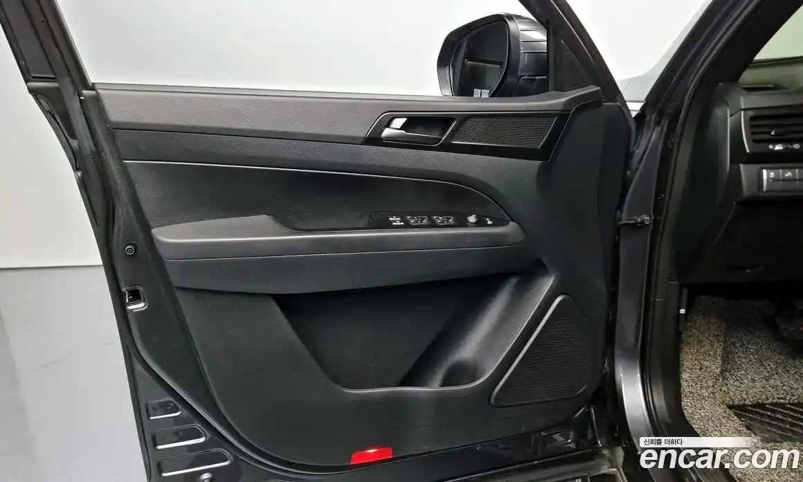 SsangYong Rexton 2020 2.2 автомат (гидро), фото 14