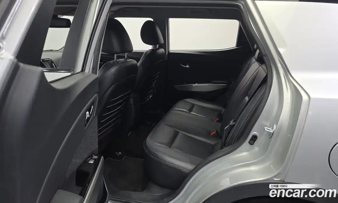 SsangYong TIBOLI 2016 1.6 автомат (гидро), фото 16