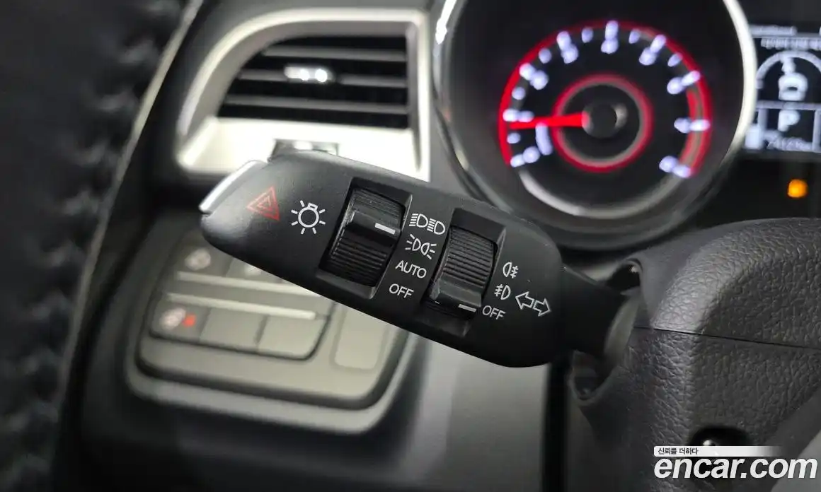 SsangYong TIBOLI 2016 1.6 автомат (гидро), фото 28