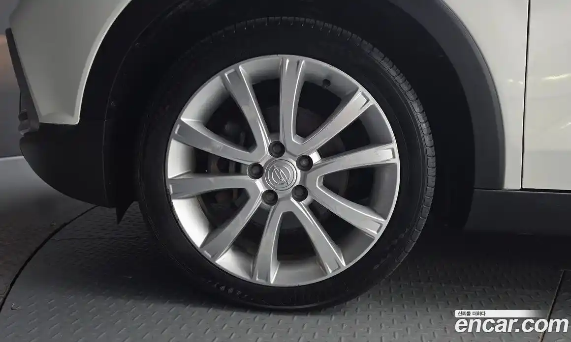 SsangYong TIBOLI 2016 1.6 автомат (гидро), фото 5