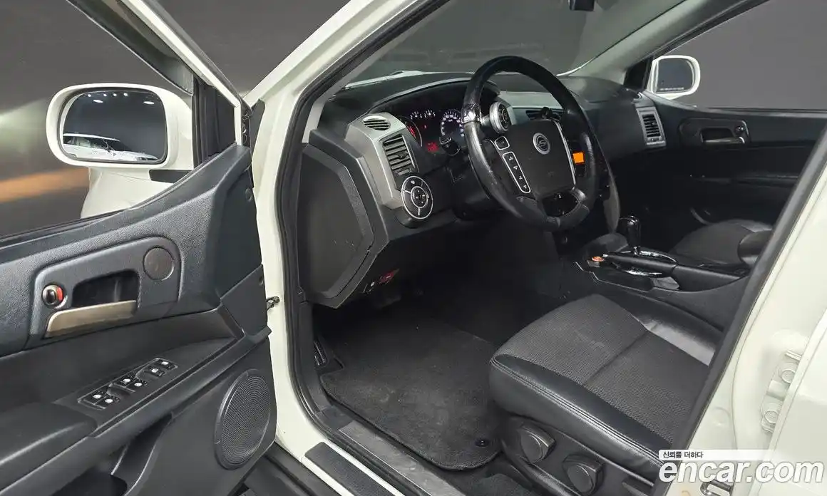 SsangYong Korando 2014 2.0 автомат (гидро), фото 13