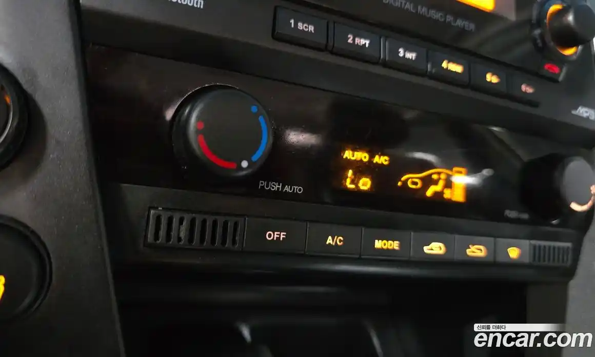 SsangYong Korando 2014 2.0 автомат (гидро), фото 20