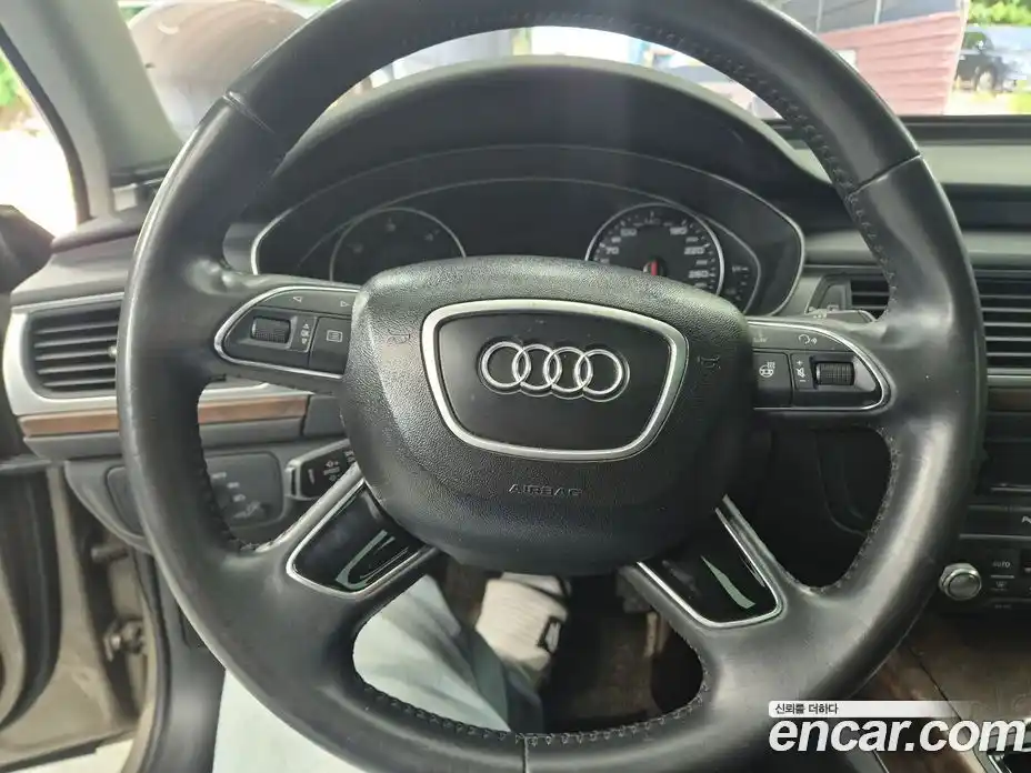 Audi A6 2016 2.0 автомат (гидро), фото 15