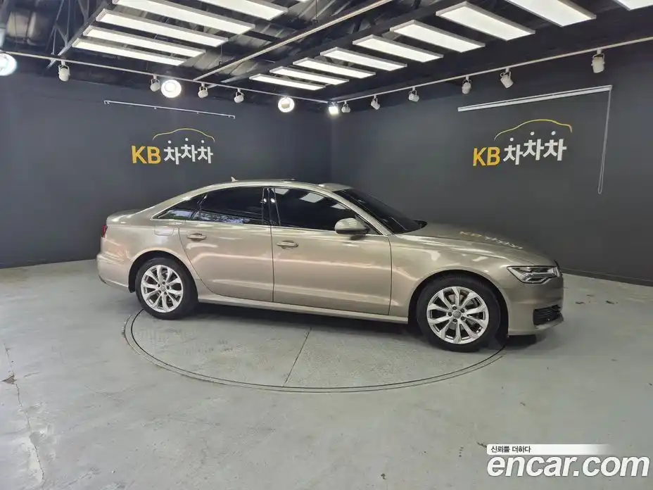 Audi A6 2016 2.0 автомат (гидро), фото 4