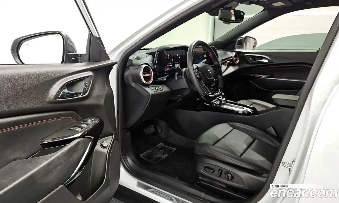 Chevrolet Trax 2024 1.2 автомат (гидро), фото 13
