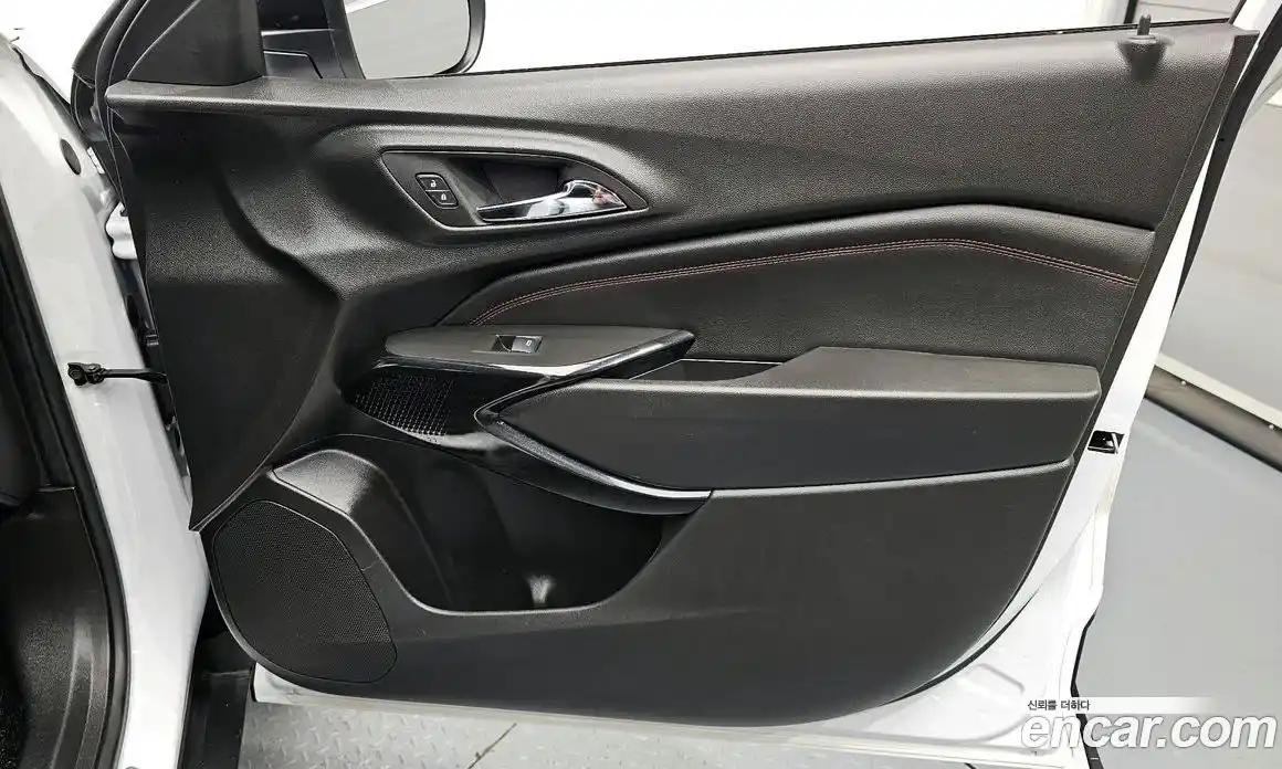 Chevrolet Trax 2024 1.2 автомат (гидро), фото 14