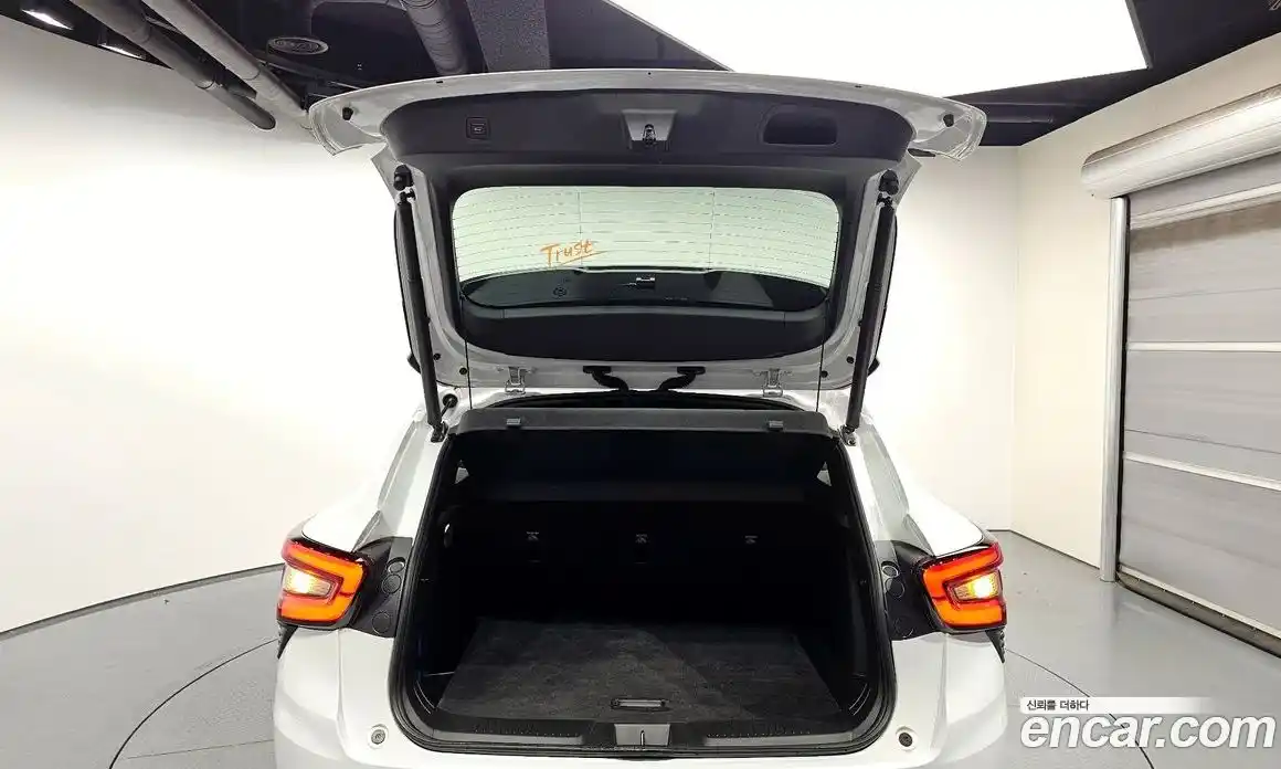Chevrolet Trax 2024 1.2 автомат (гидро), фото 26