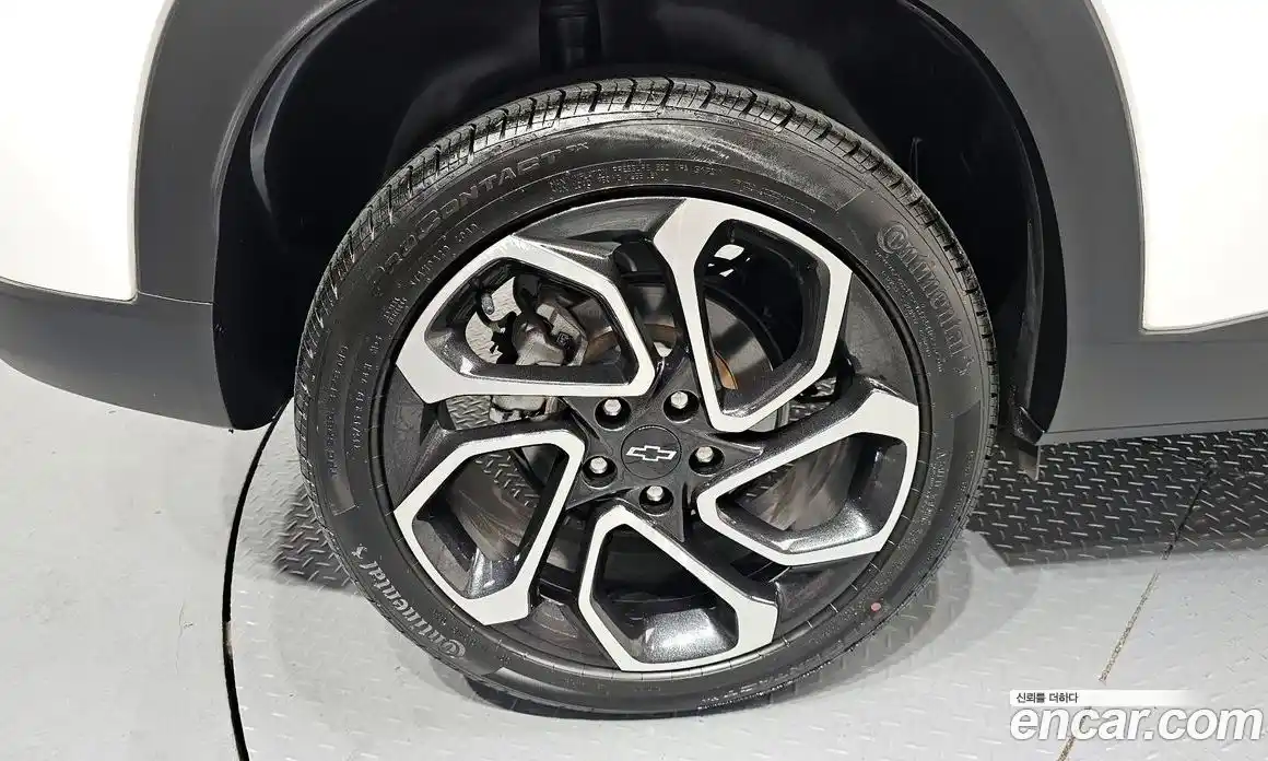Chevrolet Trax 2024 1.2 автомат (гидро), фото 5