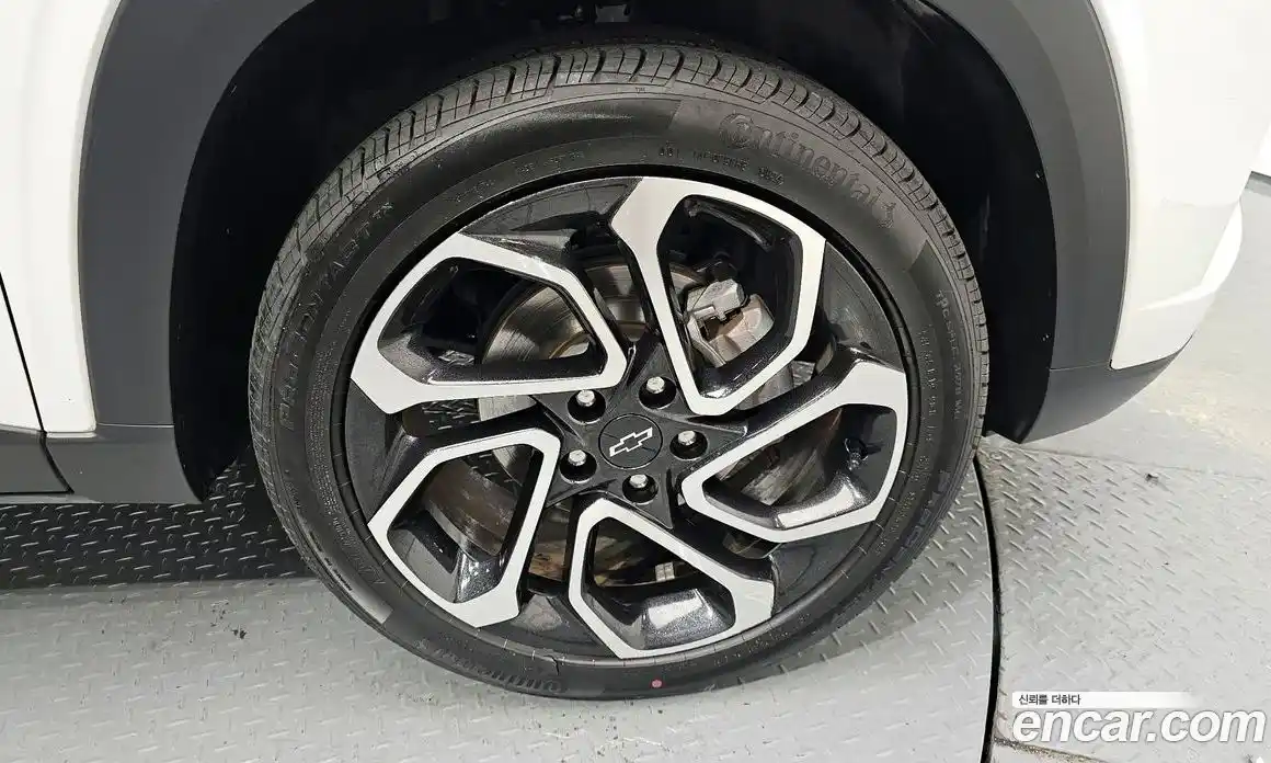 Chevrolet Trax 2024 1.2 автомат (гидро), фото 7