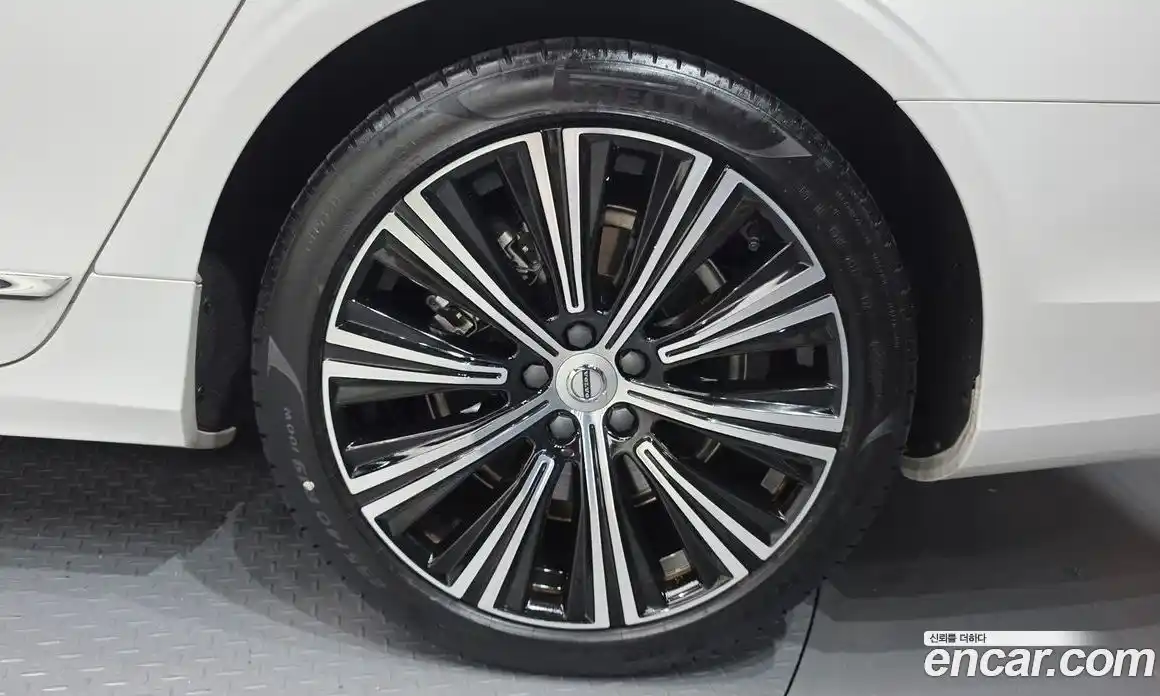 Volvo S90 2022 2.0 автомат (гидро), фото 7