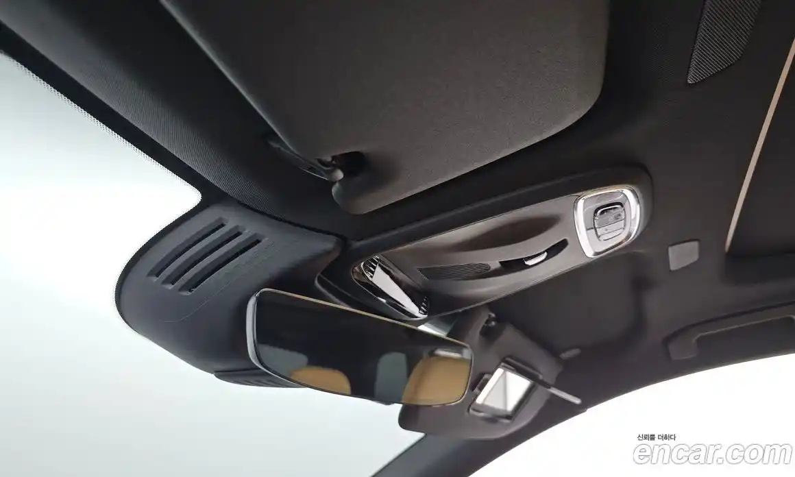 Volvo XC60 2021 2.0 автомат (гидро), фото 32