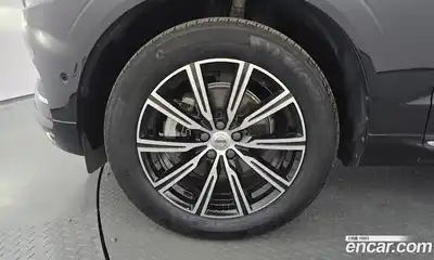 Volvo XC60 2021 2.0 автомат (гидро), миниатюра 5