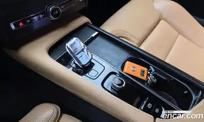 Volvo XC90 2023 2.0 автомат (гидро), миниатюра 12