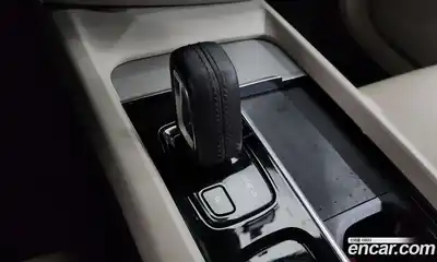 Volvo V60 2021 2.0 автомат (гидро), миниатюра 12