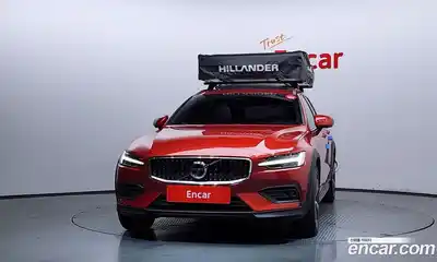 Volvo V60 2021 2.0 автомат (гидро), миниатюра 3
