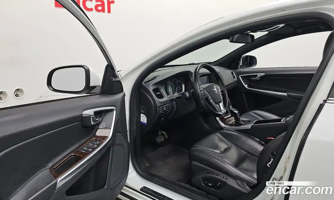 Volvo S60 2013 2.0 автомат (гидро), фото 13