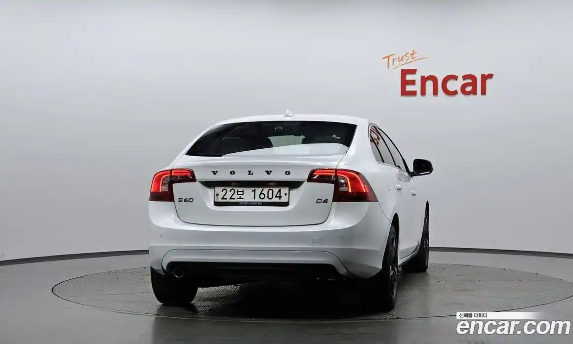 Volvo S60 2013 2.0 автомат (гидро), фото 4