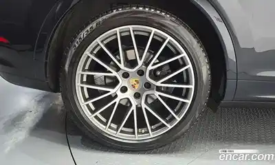 Porsche Cayenne 2023 3.0 автомат (гидро), миниатюра 5