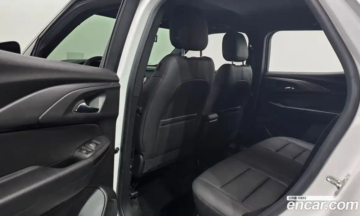 Chevrolet TrailBlazer 2023 1.3 автомат (гидро), фото 17
