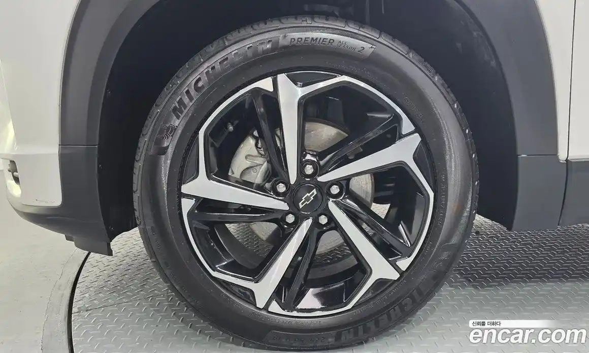 Chevrolet TrailBlazer 2023 1.3 автомат (гидро), фото 5