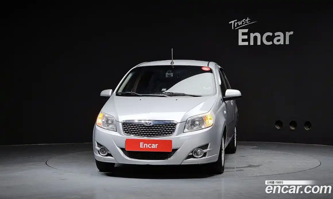 Chevrolet Gentra 2009 1.2 автомат (гидро), фото 3