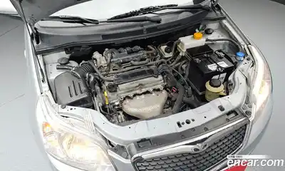 Chevrolet Gentra 2009 1.2 автомат (гидро), миниатюра 6