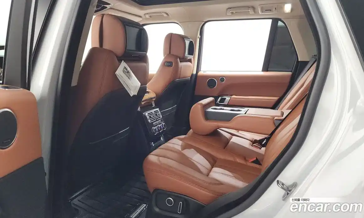 Land Rover Range Rover 2016 4.4 автомат (гидро), фото 11