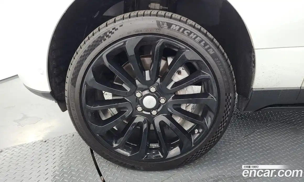 Land Rover Range Rover 2016 4.4 автомат (гидро), фото 5