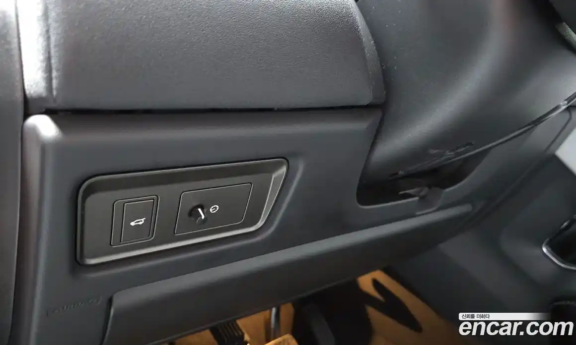 Land Rover Range Rover Evoque 2017 2.0 автомат (гидро), фото 21