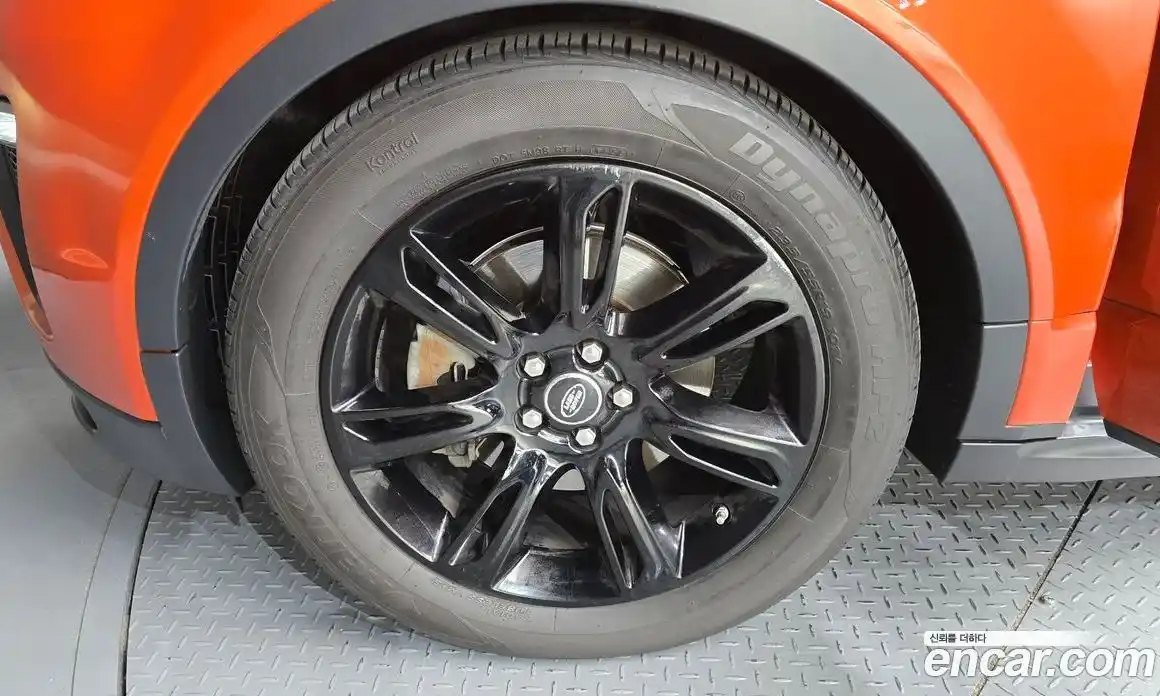 Land Rover Range Rover Evoque 2017 2.0 автомат (гидро), фото 5