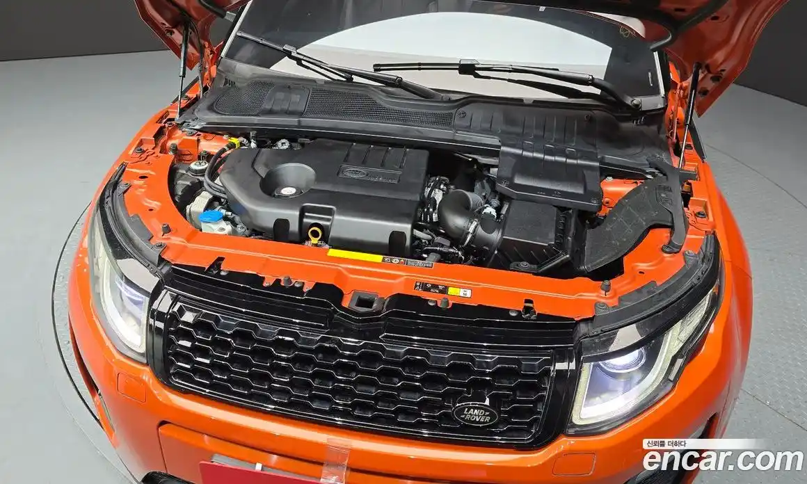 Land Rover Range Rover Evoque 2017 2.0 автомат (гидро), фото 6