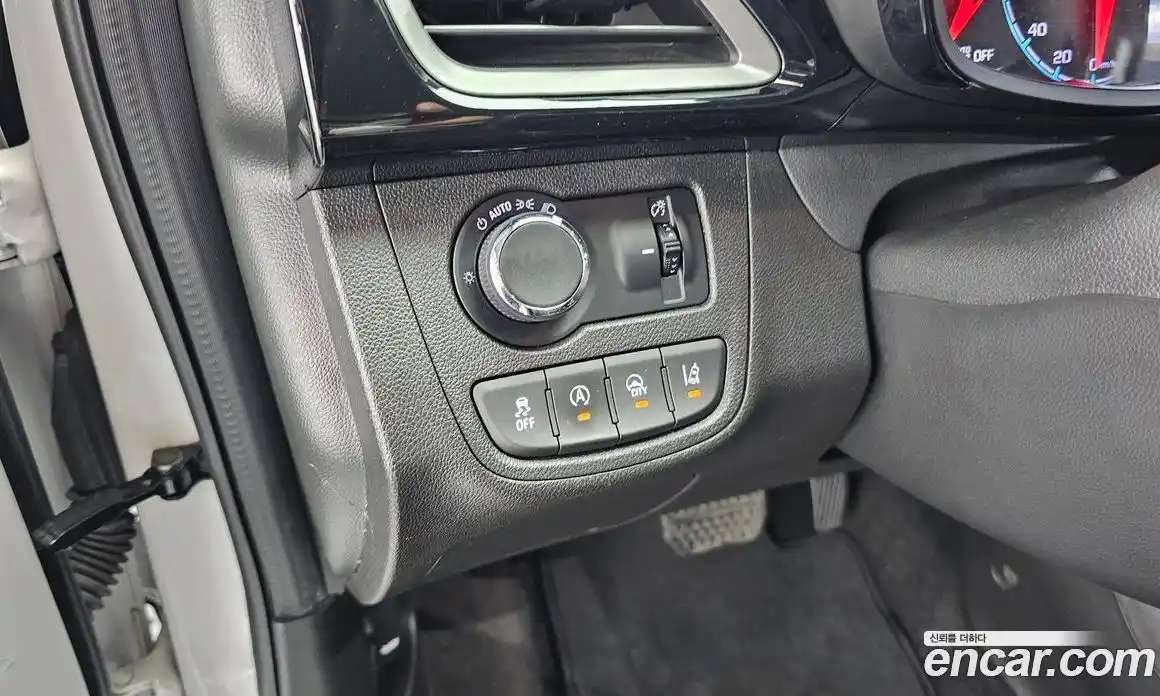 Chevrolet Spark 2019 1.0 автомат (гидро), фото 22