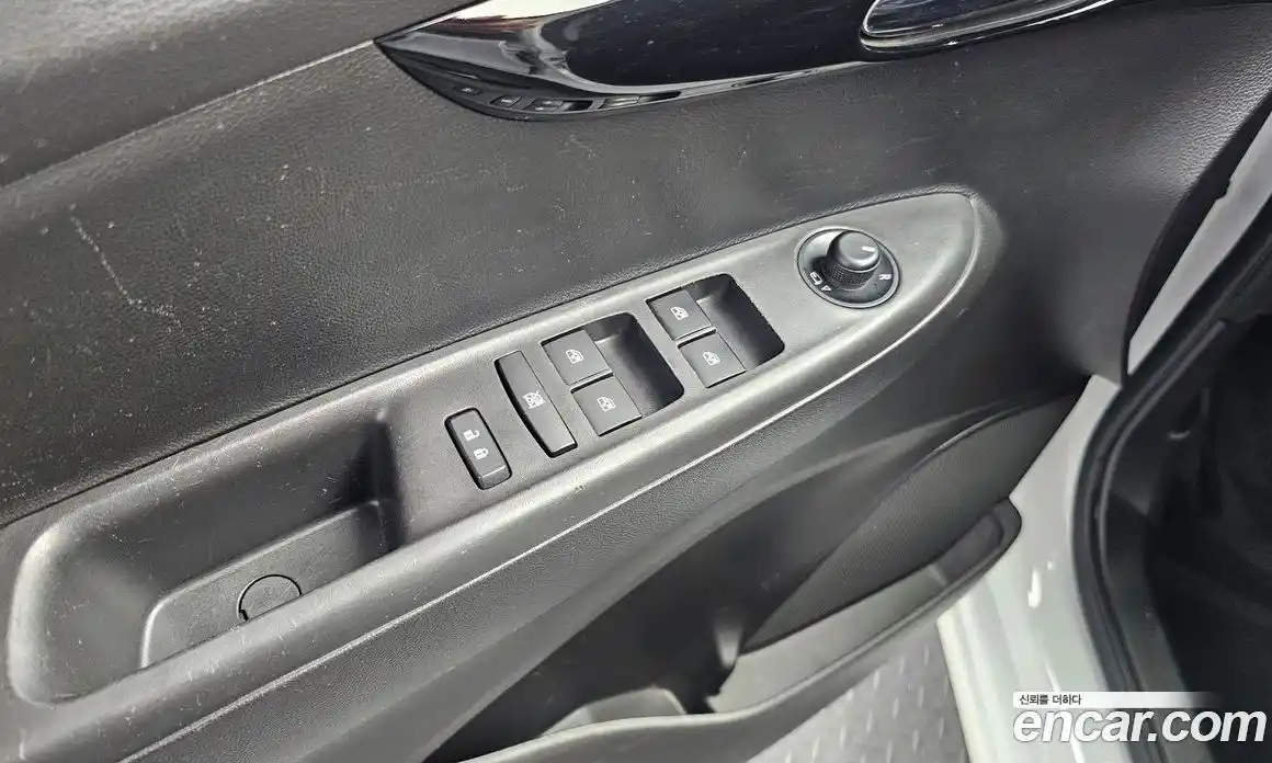 Chevrolet Spark 2019 1.0 автомат (гидро), фото 23