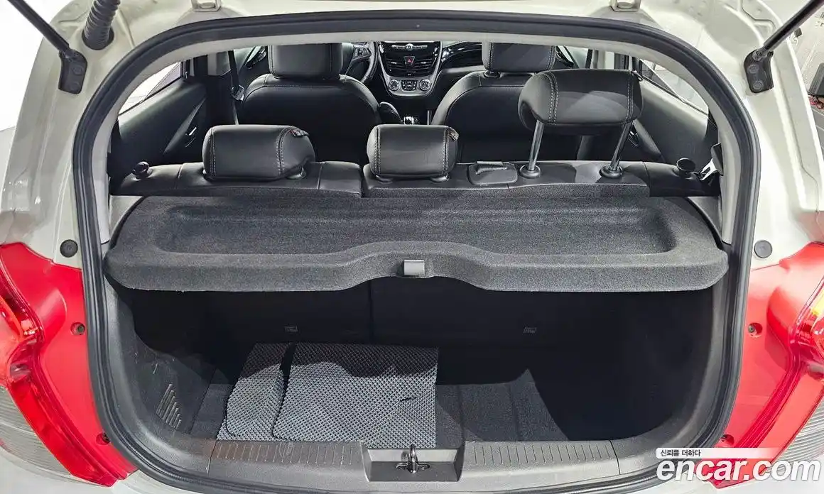 Chevrolet Spark 2019 1.0 автомат (гидро), фото 27