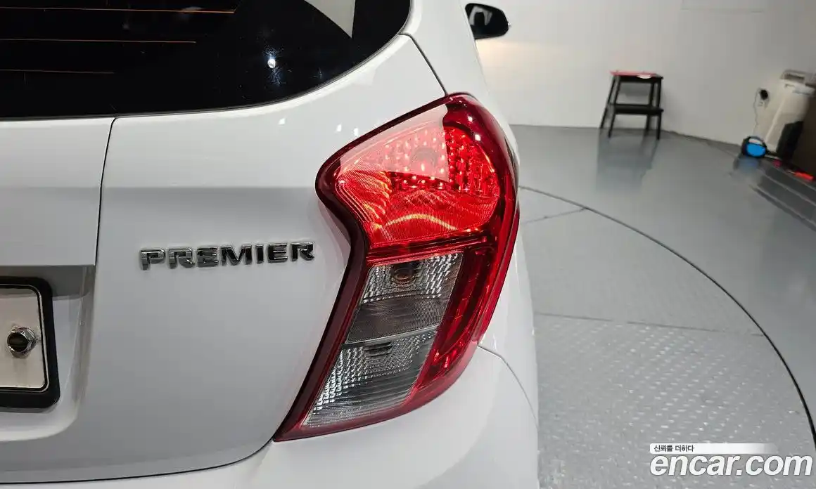 Chevrolet Spark 2019 1.0 автомат (гидро), фото 9